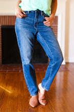 Load image into Gallery viewer, Judy Blue Everyday Dark Denim Slim Fit High Rise Jeans