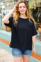 Load image into Gallery viewer, Be Bold Black Crinkle Texture Pocketed Dolman Top