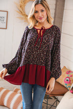 Load image into Gallery viewer, Wine Ditzy Floral Front Tie Ruffle Hem Top