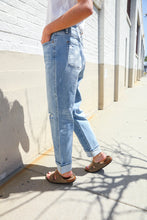 Load image into Gallery viewer, Judy Blue High-Rise Boyfriend Cuffed Hem Star Pocket Jeans