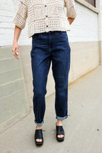 Load image into Gallery viewer, Judy Blue High-Rise Boyfriend Dark Blue Wash Jeans