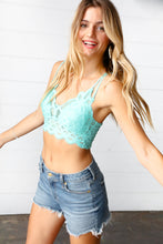 Load image into Gallery viewer, Turquoise Crochet Lace Bralette with Bra Pads
