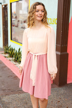 Load image into Gallery viewer, Feeling Femme Mauve &amp; Peach Twofer Pleated Skirt Dress
