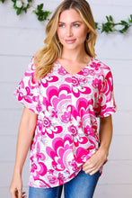 Load image into Gallery viewer, Magenta &amp; White Geometric Floral V Neck Top
