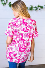 Load image into Gallery viewer, Magenta &amp; White Geometric Floral V Neck Top
