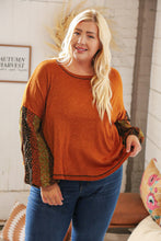 Load image into Gallery viewer, Rust Floral Stripe Bubble Sleeve Hacci Top
