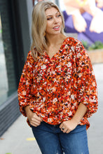 Load image into Gallery viewer, Rust Floral Print V Neck Woven Top
