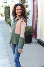 Load image into Gallery viewer, Holiday Vibes Taupe/Green Fleece Zip Up Cinched Hem Pullover
