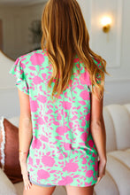 Load image into Gallery viewer, Sassy Green &amp; Fuchsia Floral Ruffle Short Sleeve Yoke Top
