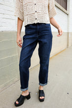 Load image into Gallery viewer, Judy Blue High-Rise Boyfriend Dark Blue Wash Jeans
