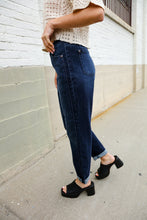 Load image into Gallery viewer, Judy Blue High-Rise Boyfriend Dark Blue Wash Jeans
