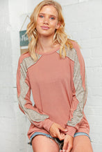 Load image into Gallery viewer, Mauve Hacci Two Tone Cross Detail Sleeve Top
