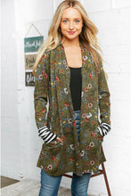 Load image into Gallery viewer, Emerald Floral Stripe Cardigan with Thumbholes

