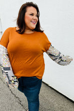 Load image into Gallery viewer, Ginger Hacci Drop Shoulder Paisley Bubble Sleeve Top
