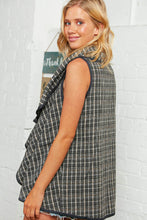 Load image into Gallery viewer, Moss Plaid Sleeveless Scalloped Vest
