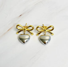Load image into Gallery viewer, Ellison+Young - Mini Bow Mini Heart Earrings

