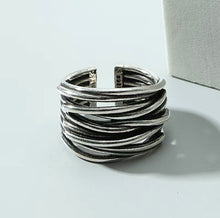 Load image into Gallery viewer, Gorgeous Gothic Curve Ring
