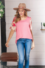 Load image into Gallery viewer, Mauve Rib Floral Chiffon Flutter Sleeve Knit Top
