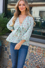 Load image into Gallery viewer, Mint Crepe Seersucker Floral Knotted Woven Blouse
