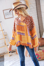 Load image into Gallery viewer, Boho V Neck Crinkle Floral Woven Babydoll Top
