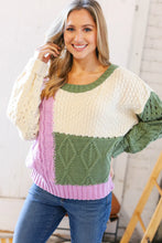 Load image into Gallery viewer, Ivory &amp; Green Colorblock Cable Knit Sweater
